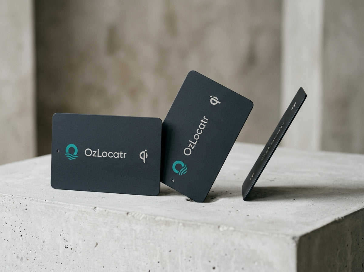 OzLocatr Card 4-Pack & Wireless Charger Bundle
