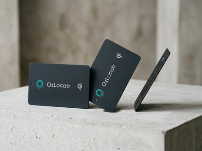 OzLocatr Card 4-Pack & Wireless Charger Bundle